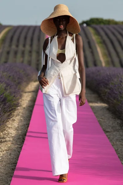 Look 26